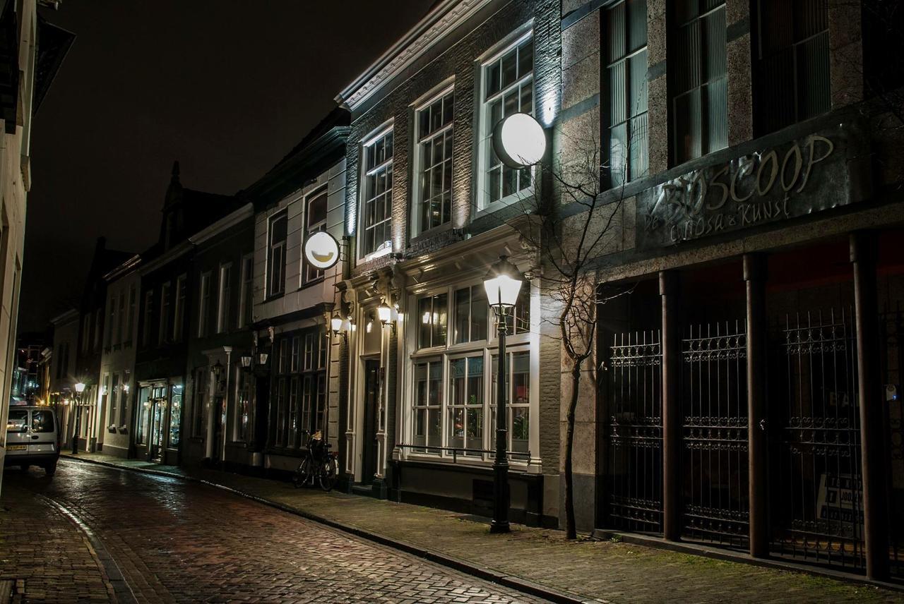 Hotel Den Berg Geertruidenberg Eksteriør bilde